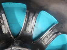Load image into Gallery viewer, 1x Alufelge 17 Zoll 7.0" 5x114.3 45ET Silber Hyundai I I40 Rim Wheel FEL6604194770vv