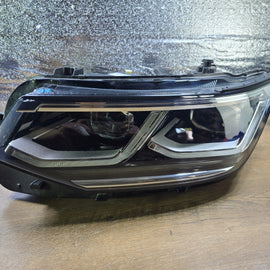 Frontscheinwerfer VW Tiguan 5NB941081H Links Scheinwerfer Headlight SCH3136481248xw