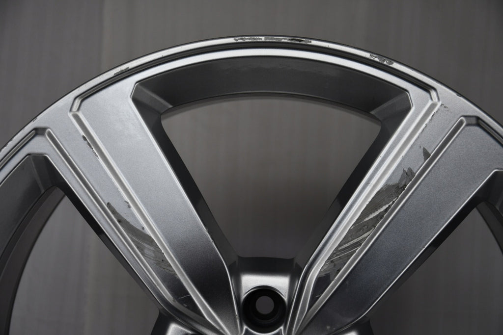 1x Alufelge 20 Zoll 9.0" 5x112 38ET Glanz Silber 4KE601025S Audi E-Tron FEL4515067648aa