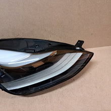 Laden Sie das Bild in den Galerie-Viewer, Frontscheinwerfer Tesla 3 Y 151495300D LED Rechts Scheinwerfer Headlight