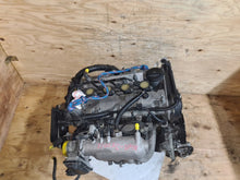 Laden Sie das Bild in den Galerie-Viewer, Motor Mitsubishi Colt I 4G15T 1.5 95TKm 2006 Benzin Engine Komplett MOT6798521200yp