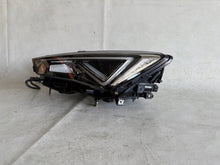 Laden Sie das Bild in den Galerie-Viewer, Frontscheinwerfer Seat Tarraco Kn2 5FJ941007J Full LED Rechts oder Links