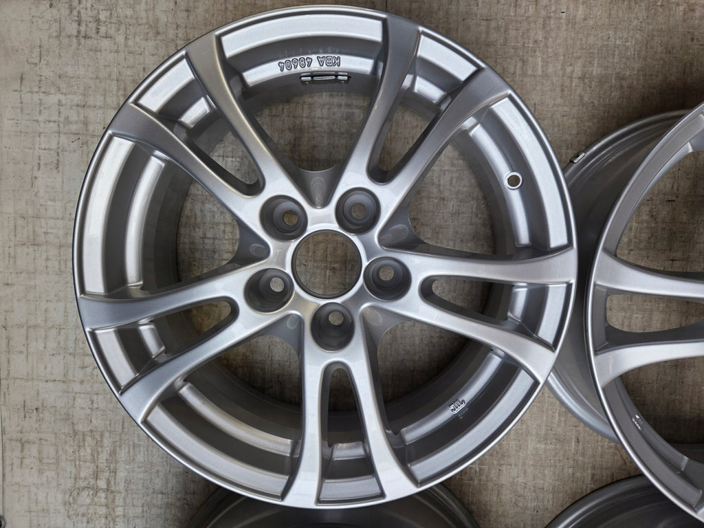 4x Alufelge 16 Zoll 6.5" 5x114.3 38ET Glanz Silber TU65638B81 Rim Wheel FEL8496384612qc