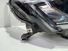 Laden Sie das Bild in den Galerie-Viewer, Frontscheinwerfer Renault Koleos II 260108343R 90202918 Rechts Headlight SCH4318085597eh