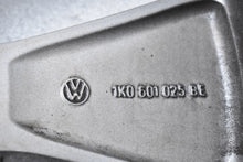 Laden Sie das Bild in den Galerie-Viewer, 1x Alufelge 18 Zoll 7.5" 5x112 51ET Glanz Silber 1K0601025BE Mg 6 5 Golf FEL1365855531so