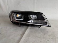 Laden Sie das Bild in den Galerie-Viewer, Frontscheinwerfer VW Touareg 7P1941034A Xenon Rechts Scheinwerfer Headlight