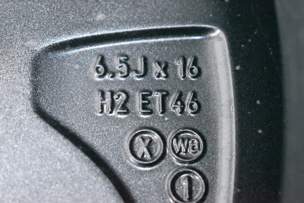 1x Alufelge 16 Zoll 6.5" 5x112 46ET Glanz Schwarz 5E0601025AP Skoda Octavia Iii