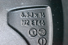 Laden Sie das Bild in den Galerie-Viewer, 1x Alufelge 16 Zoll 6.5&quot; 5x112 46ET Glanz Schwarz 5E0601025AP Skoda Octavia Iii