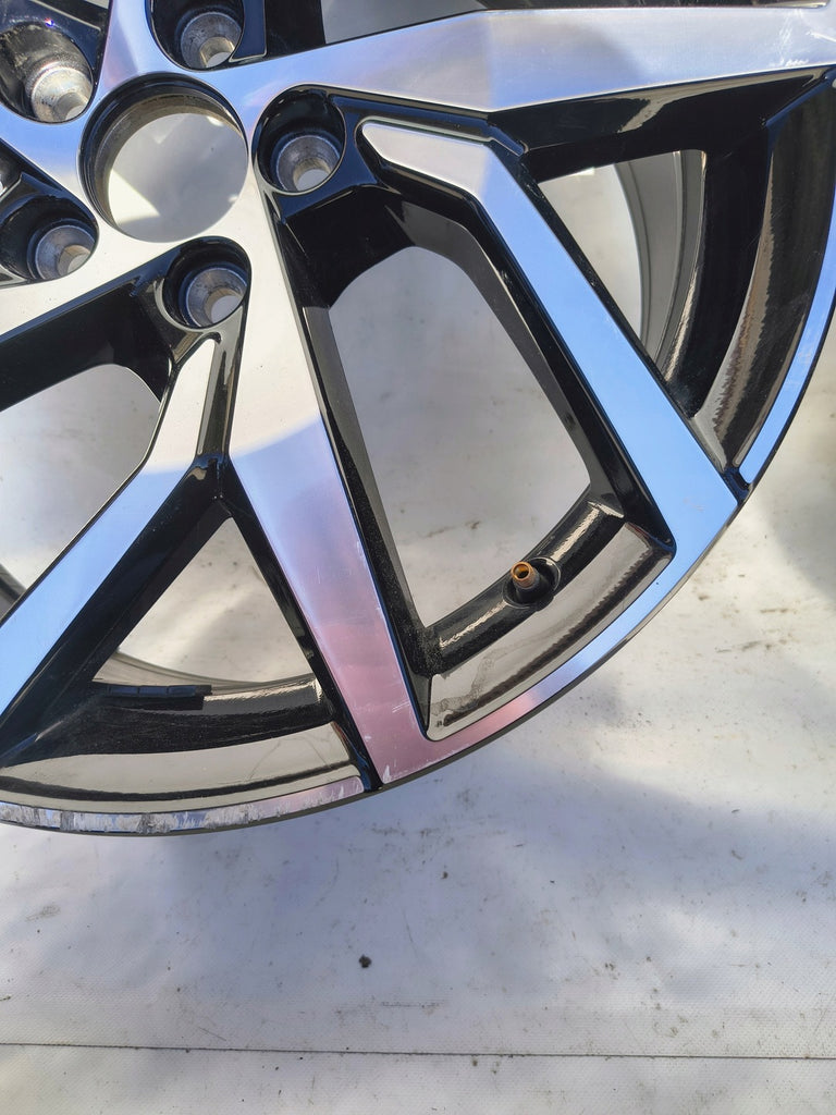 1x Alufelge 18 Zoll 7.5" 5x108 45ET 32209776 Volvo S60 V60 Rim Wheel