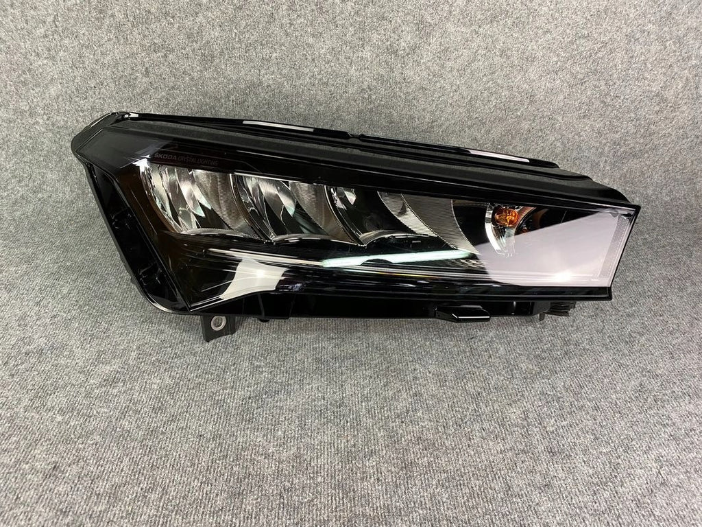 Frontscheinwerfer Skoda Enyaq LED Rechts Scheinwerfer Headlight SCH1024511738yk