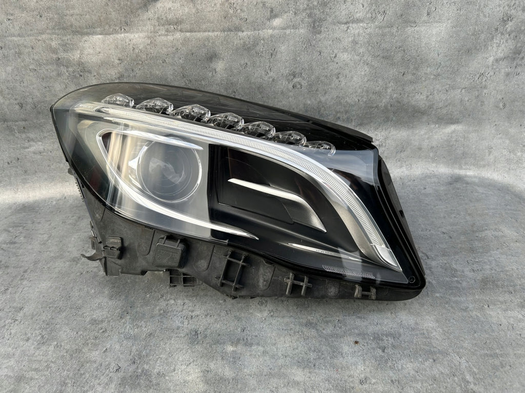 Frontscheinwerfer Mercedes-Benz Gla A1569061800 Bi-Xenon Rechts Headlight SCH2286802106ci