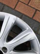 Laden Sie das Bild in den Galerie-Viewer, 1x Alufelge 17 Zoll 7.0&quot; 5x108 31400742 Volvo S60 S80 V60 Rim Wheel