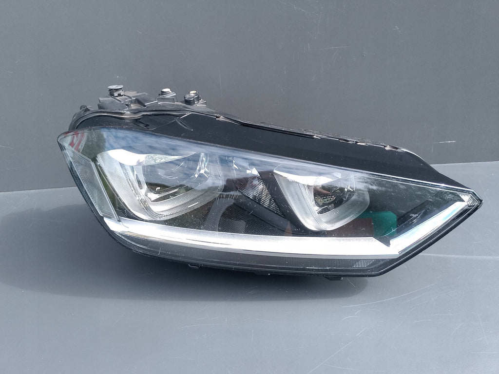 Frontscheinwerfer VW Golf Sportsvan 517941034B Xenon Rechts Headlight SCH7040773453lg