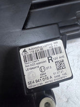 Laden Sie das Bild in den Galerie-Viewer, Frontscheinwerfer Skoda Octavia Ein Satz Scheinwerfer Headlight SCH9609266914uk