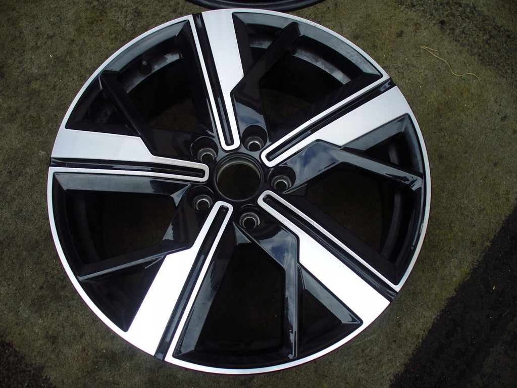 1x Alufelge 18 Zoll 7.0" 5x112 49ET Glanz Schwarz 2K7601025B VW Caddy V I FEL8280504836oo