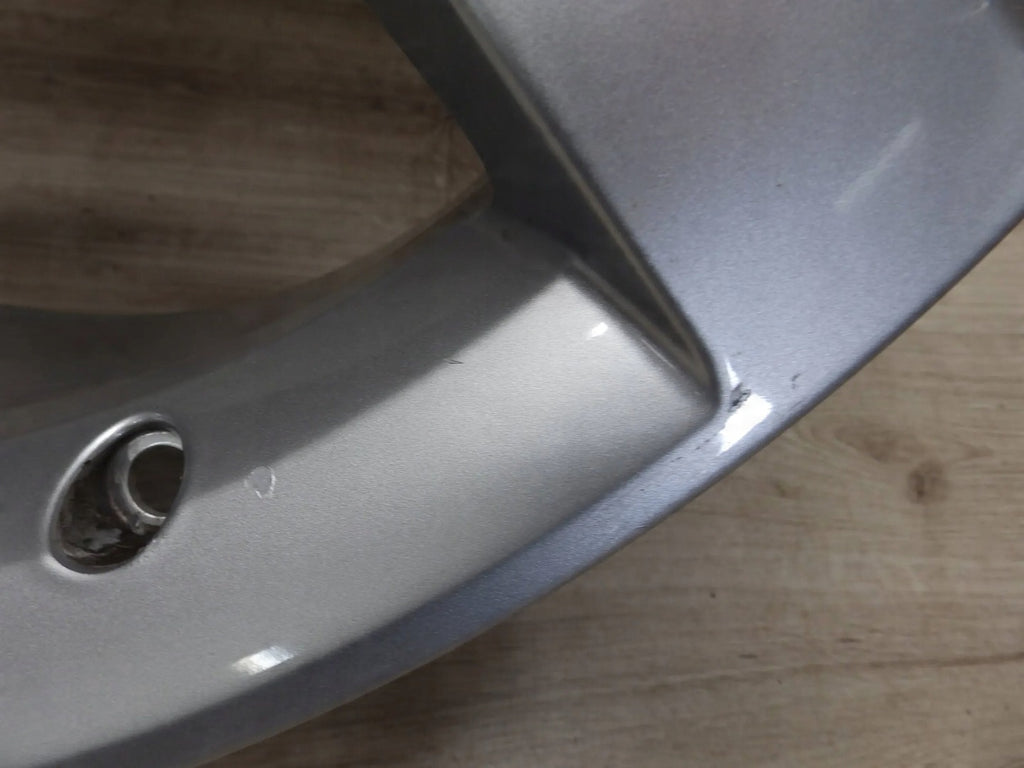 1x Alufelge 18 Zoll 8.0" 5x112 46ET Glanz Silber 8Y0601025CP Audi A3 Rim Wheel