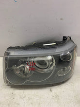 Laden Sie das Bild in den Galerie-Viewer, Frontscheinwerfer Land Rover Range I Sport L320 PFC15330 Links Headlight SCH5363359311ol