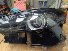 Laden Sie das Bild in den Galerie-Viewer, Frontscheinwerfer Mazda Cx-30 DFR751040 LED Links Scheinwerfer Headlight SCH2223328832yx