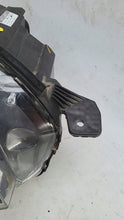 Laden Sie das Bild in den Galerie-Viewer, Frontscheinwerfer Opel Zafira Vivaro C 9832836480 Xenon Rechts Headlight