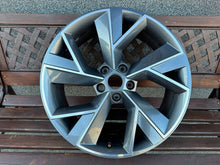 Load image into Gallery viewer, 1x Alufelge 19 Zoll 7.0" 5x112 43ET Glanz Graphit 565601025F Mg Kodiaq Rim Wheel FEL3360442578gm