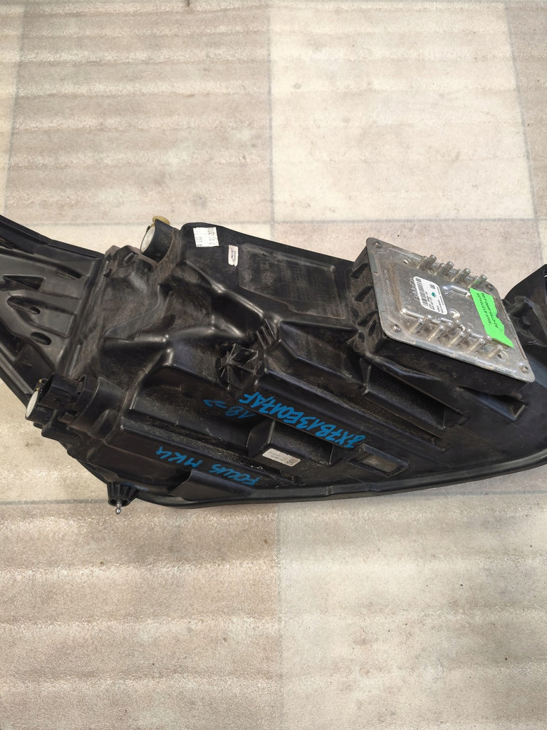Frontscheinwerfer Ford Focus JX7B13E017AF Links Scheinwerfer Headlight SCH6887798381ch