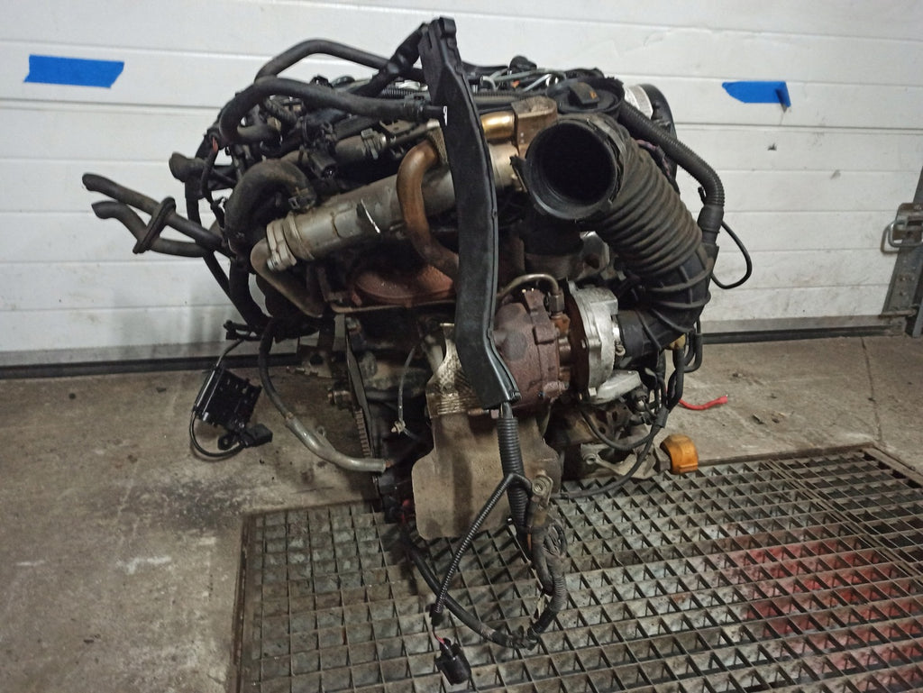 Motor Audi A5 A4 CAGA 2.0 TDI 143PS 105kW 172TKm Diesel Engine Komplett