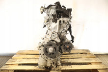Laden Sie das Bild in den Galerie-Viewer, Motor Toyota Yaris 2NR 1.5 111PS 2020 Benzin Engine Unkomplett MOT6924442102sb