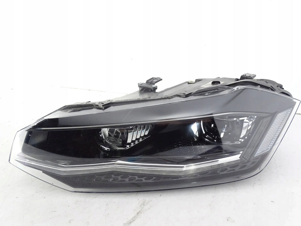 Frontscheinwerfer VW Polo 2G1941035B Links Scheinwerfer Headlight