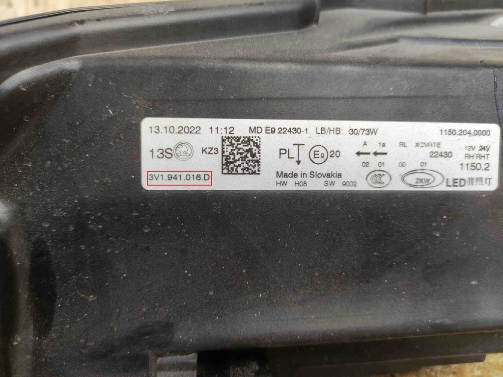 Frontscheinwerfer Skoda Superb III 3V1941016D LED Rechts Scheinwerfer Headlight