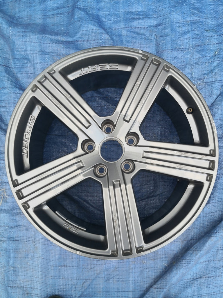 1x Alufelge 18 Zoll 8.0" 5x112 42ET 3R0071498 Seat Exeo Rim Wheel FEL1981187900kz