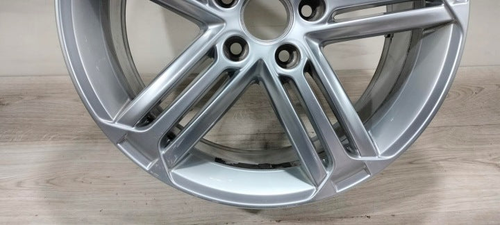 1x Alufelge 18 Zoll 7.5" 5x112 51ET 5K0601025H VW Golf Vii Rim Wheel FEL9048417801bu