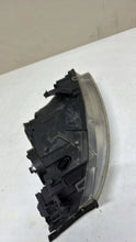 Laden Sie das Bild in den Galerie-Viewer, Frontscheinwerfer Saab 93 9-3 Xenon Links Scheinwerfer Headlight