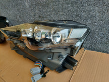 Laden Sie das Bild in den Galerie-Viewer, Frontscheinwerfer Lexus Is III 81145-53730 LED Ein Satz Scheinwerfer Headlight SCH8047289046kv
