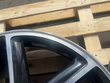 Laden Sie das Bild in den Galerie-Viewer, 1x Alufelge 18 Zoll 5x112 6856066 Mini Clubman F54 Rim Wheel FEL9410343088kn