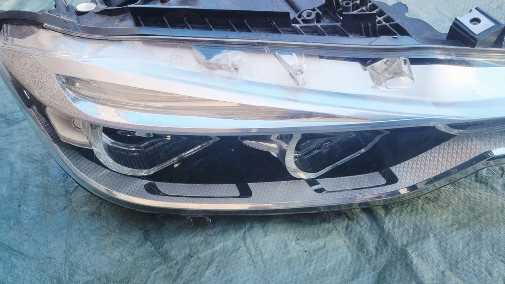 Frontscheinwerfer BMW 3 F30 F31 9883502 Ein Stück (Rechts oder Links) Headlight SCH4084390540ch