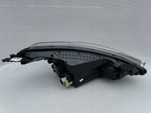 Load image into Gallery viewer, Frontscheinwerfer Hyundai I10 92101-B9000 Ein Stück (Rechts oder Links)