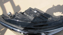 Laden Sie das Bild in den Galerie-Viewer, Frontscheinwerfer VW Golf VIII I 5H1941005 5H1941006 Full LED Rechts oder Links SCH9886344273jd
