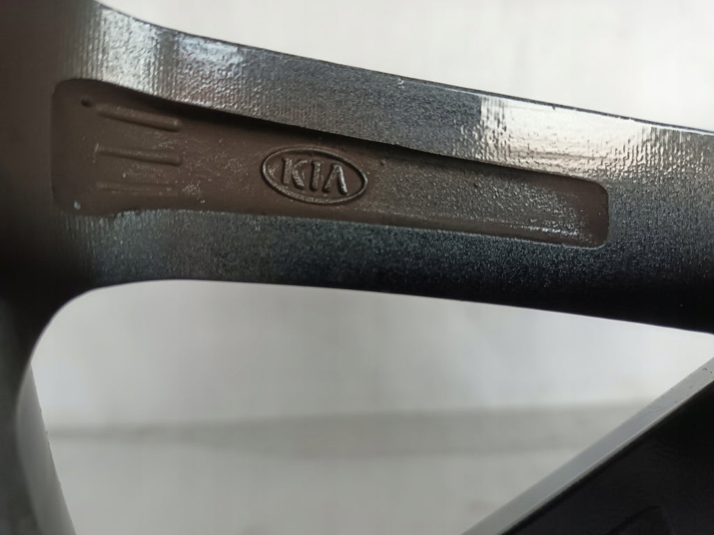 1x Alufelge 17 Zoll 6.5" 4x100 49ET Glanz Grau 52910-H8300 Kia Rio Mg Rim Wheel