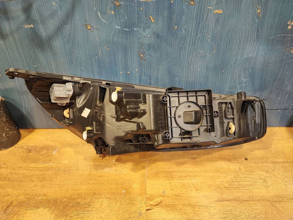 Frontscheinwerfer Ford Focus NX7B13E015CD Links Scheinwerfer Headlight SCH4552238974yu