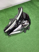 Laden Sie das Bild in den Galerie-Viewer, Frontscheinwerfer Citroën C4 III 73243669 4K0807437 Full LED Links Headlight SCH9607427260if
