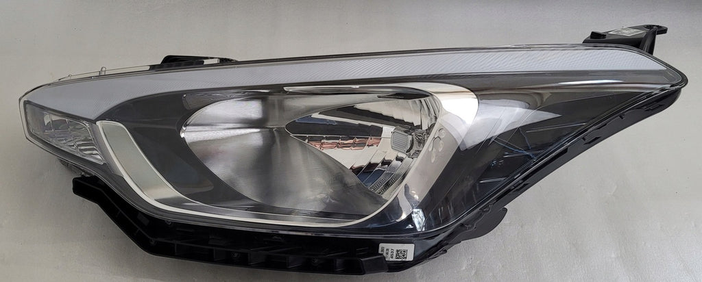 Frontscheinwerfer Hyundai I20 II 92101-C8000 Ein Stück (Rechts oder Links)
