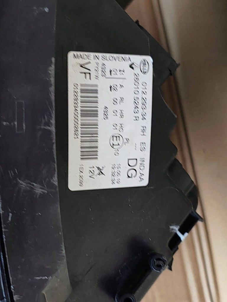 Frontscheinwerfer Renault Scenic 260105243R Rechts Scheinwerfer Headlight SCH9010797849zw