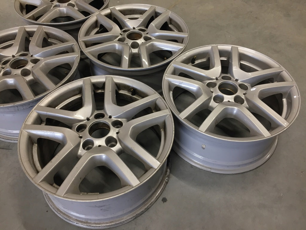 1x Alufelge 17 Zoll 7.5" 5x120 40ET Glanz Silber 6761929 BMW E53 Rim Wheel FEL1631694460qo