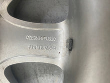 Load image into Gallery viewer, 1x Alufelge 16 Zoll 7.0" 5x120 44ET Glanz Silber 6769402 BMW 1 Coupe E87 FEL2961166825la
