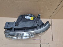 Laden Sie das Bild in den Galerie-Viewer, Frontscheinwerfer Land Rover Range III L322 7H4213W030BC8LPO Links Headlight SCH8359011048ws