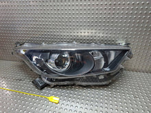 Load image into Gallery viewer, Frontscheinwerfer Toyota Yaris K0-6EU Rechts Scheinwerfer Headlight SCH2172202825rm
