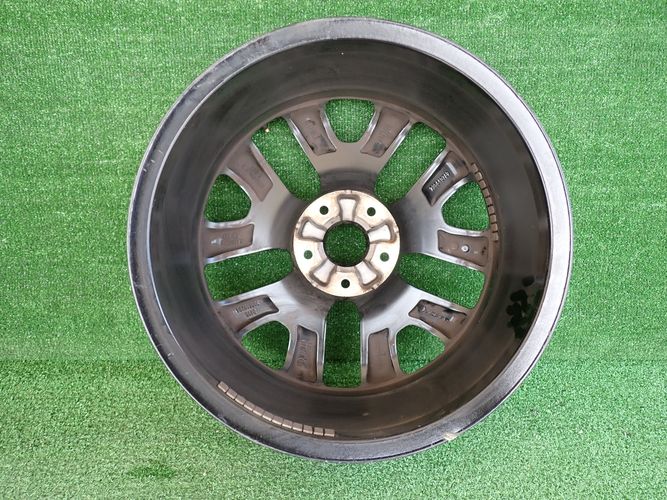 1x Alufelge 18 Zoll 7.0" 5x110 735640769 Jeep Mercedes-Benz Renegade Rim Wheel