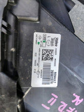 Load image into Gallery viewer, Frontscheinwerfer Dacia Duster 260602287 Full LED Ein Stück (Rechts oder Links) SCH8648347145au