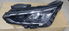 Load image into Gallery viewer, Frontscheinwerfer Kia Ev6 92101-CV0 LED Ein Stück (Rechts oder Links) Headlight