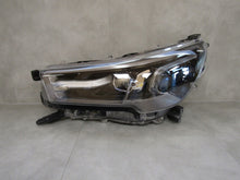 Laden Sie das Bild in den Galerie-Viewer, Frontscheinwerfer Toyota Hilux VIII Full LED Links Scheinwerfer Headlight SCH2600185696sl
